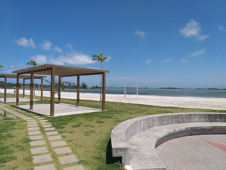 Flat Com Elegância e Estilo Em Arraial do Cabo
