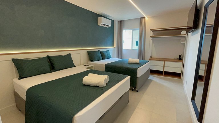 The Luxury Green Flat