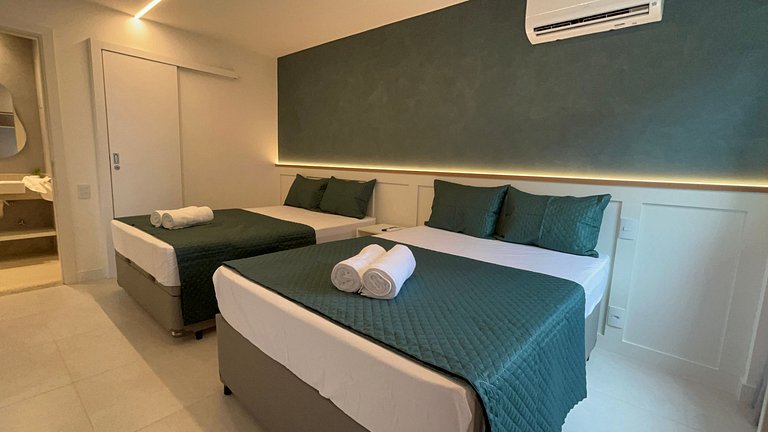 The Luxury Green Flat