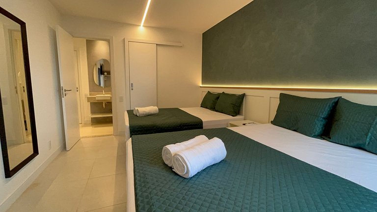 The Luxury Green Flat