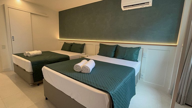 The Luxury Green Flat