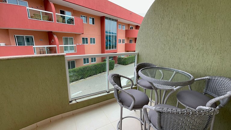 The Luxury Green Flat