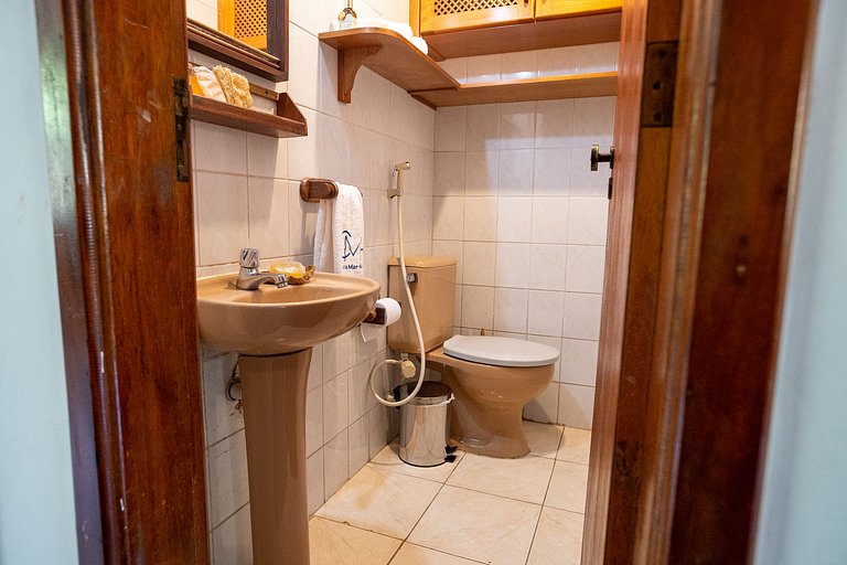 Charme e Conforto a Metros do Mar em Arraial.