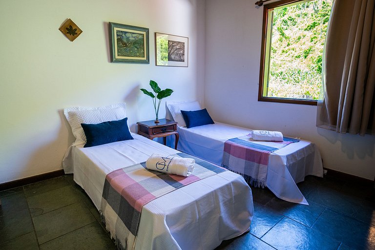 Charme e Conforto a Metros do Mar em Arraial.