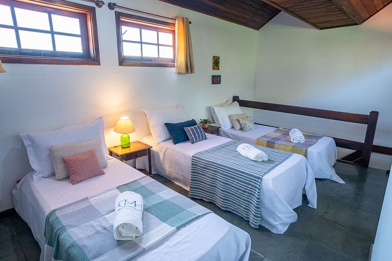 Charme e Conforto a Metros do Mar em Arraial.