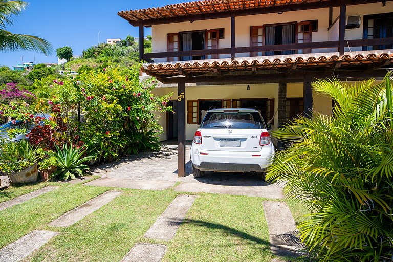 Charme e Conforto a Metros do Mar em Arraial.