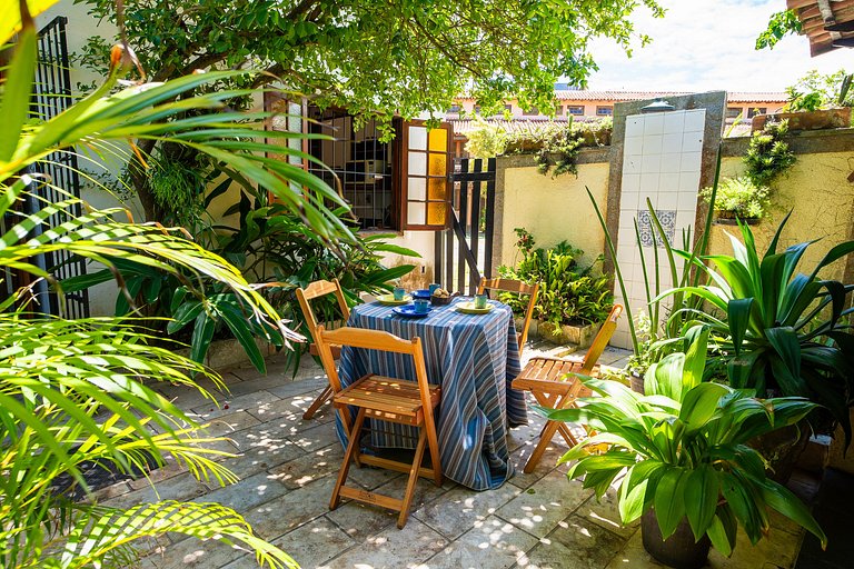 Charme e Conforto a Metros do Mar em Arraial.