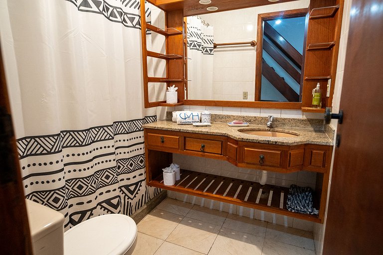 Charme e Conforto a Metros do Mar em Arraial.