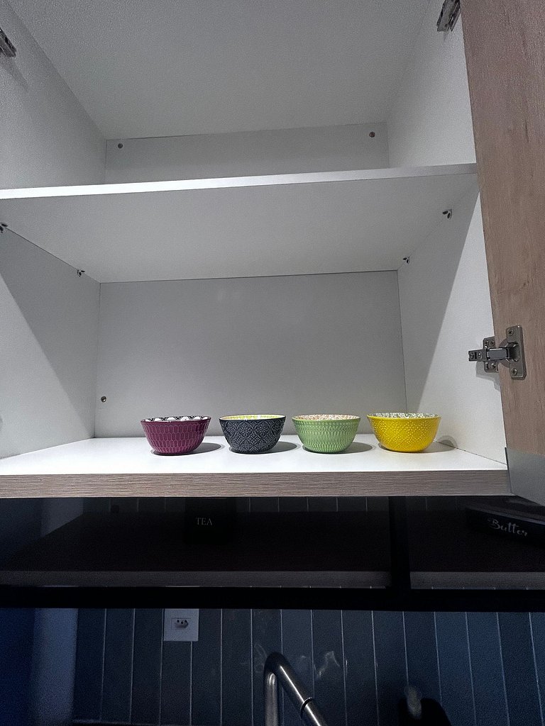 Apartamento moderno com piscina próximo à praia de Itaparica