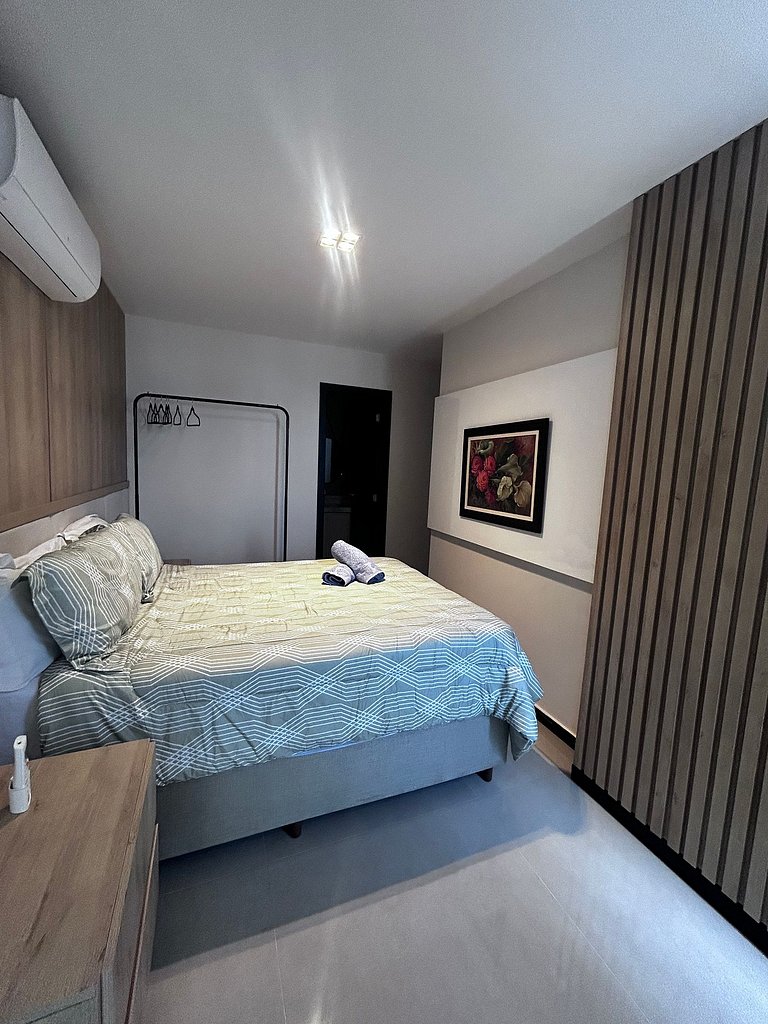 Apartamento moderno com piscina próximo à praia de Itaparica