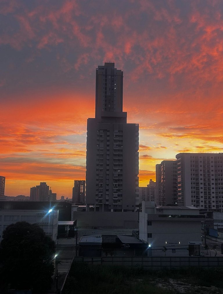 Apartamento moderno com piscina próximo à praia de Itaparica